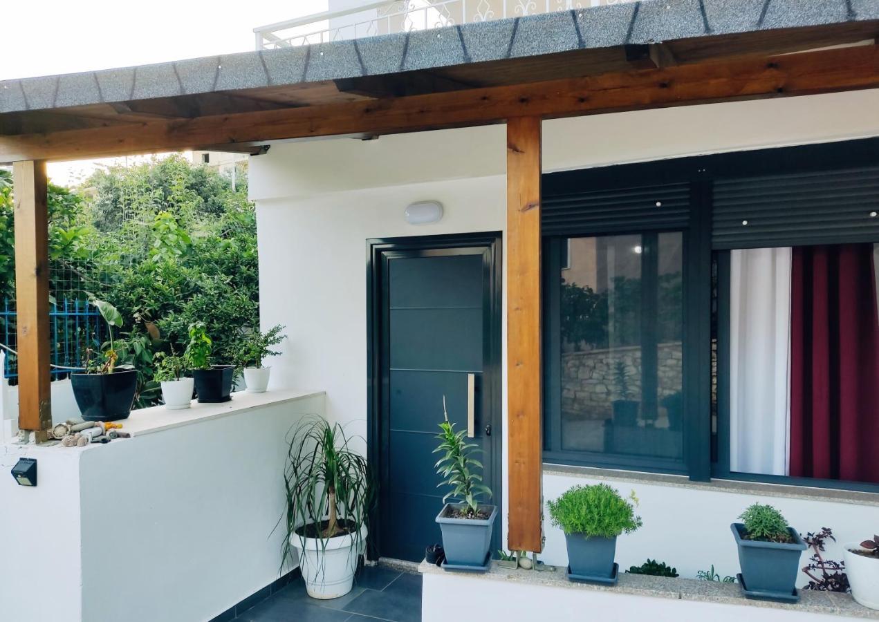 Villa Biorn House Sarandë Esterno foto