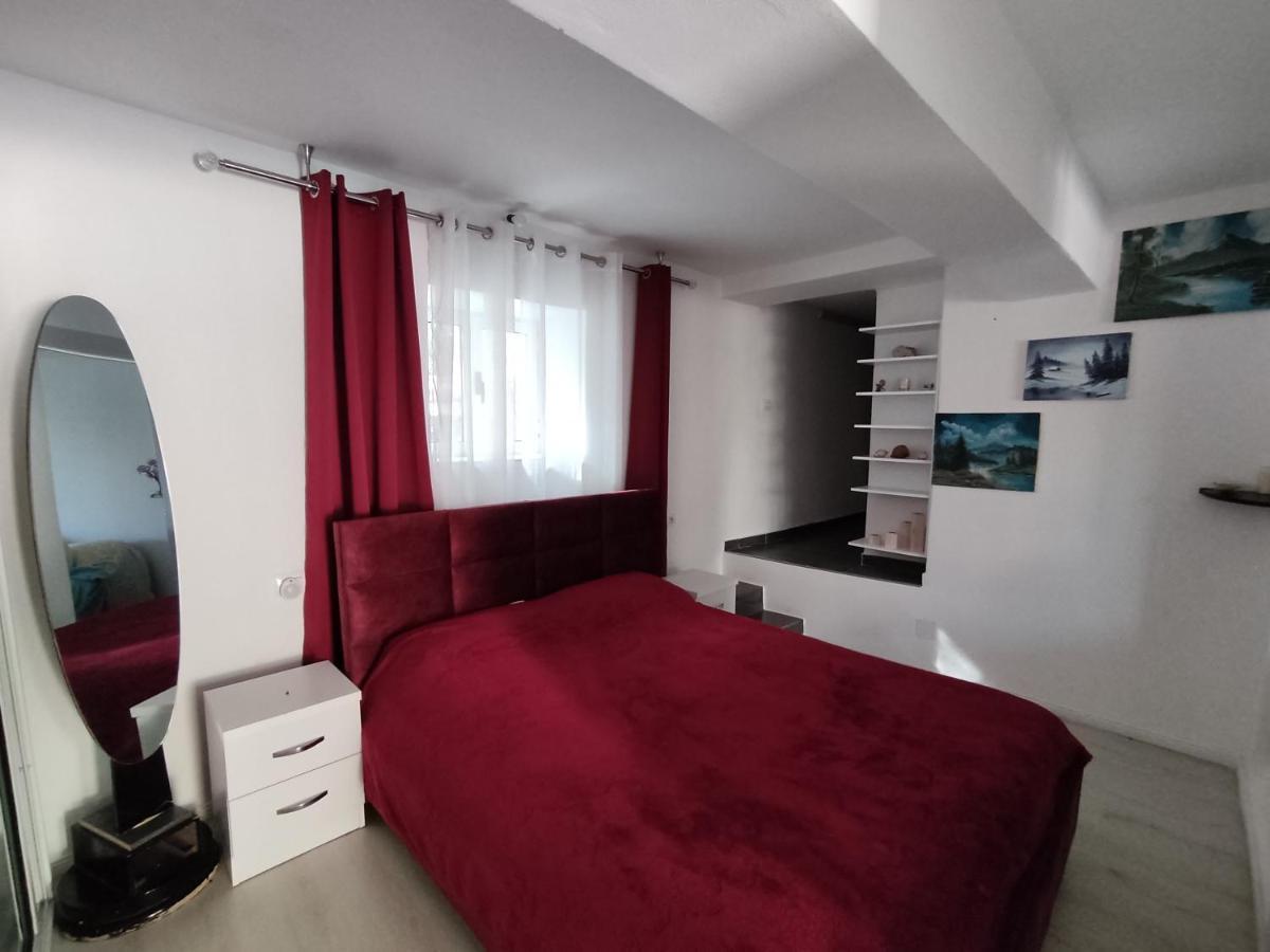 Villa Biorn House Sarandë Esterno foto